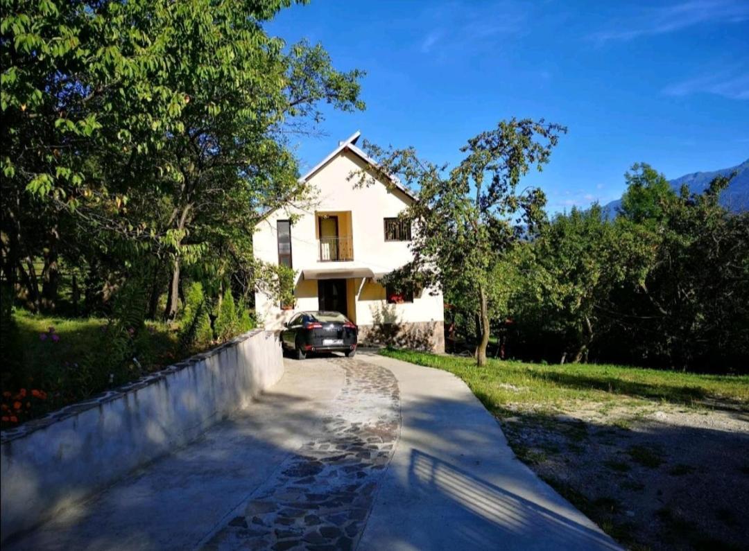 Casa Flutar Vila Moisei Exterior foto